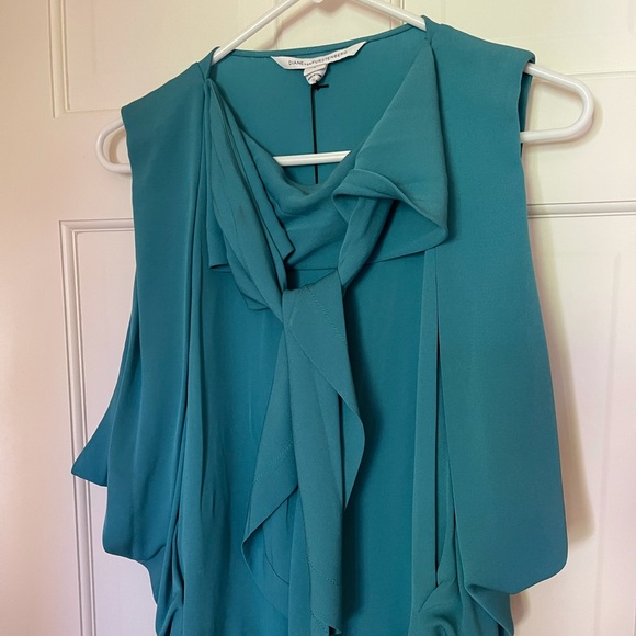 Diane Von Furstenberg Tops - Diane Von Furstenberg NWT Silk Blouse